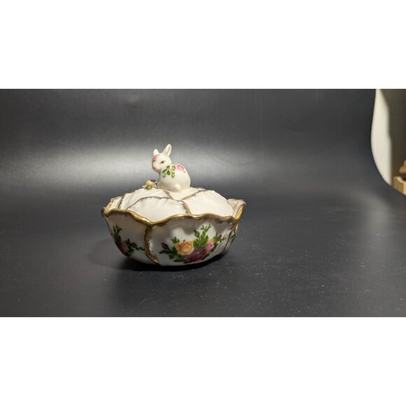 Royal Albert Old Country Roses Bunny Rabbit Trinket Jewelry Box Figurine Floral - Picture 8 of 15